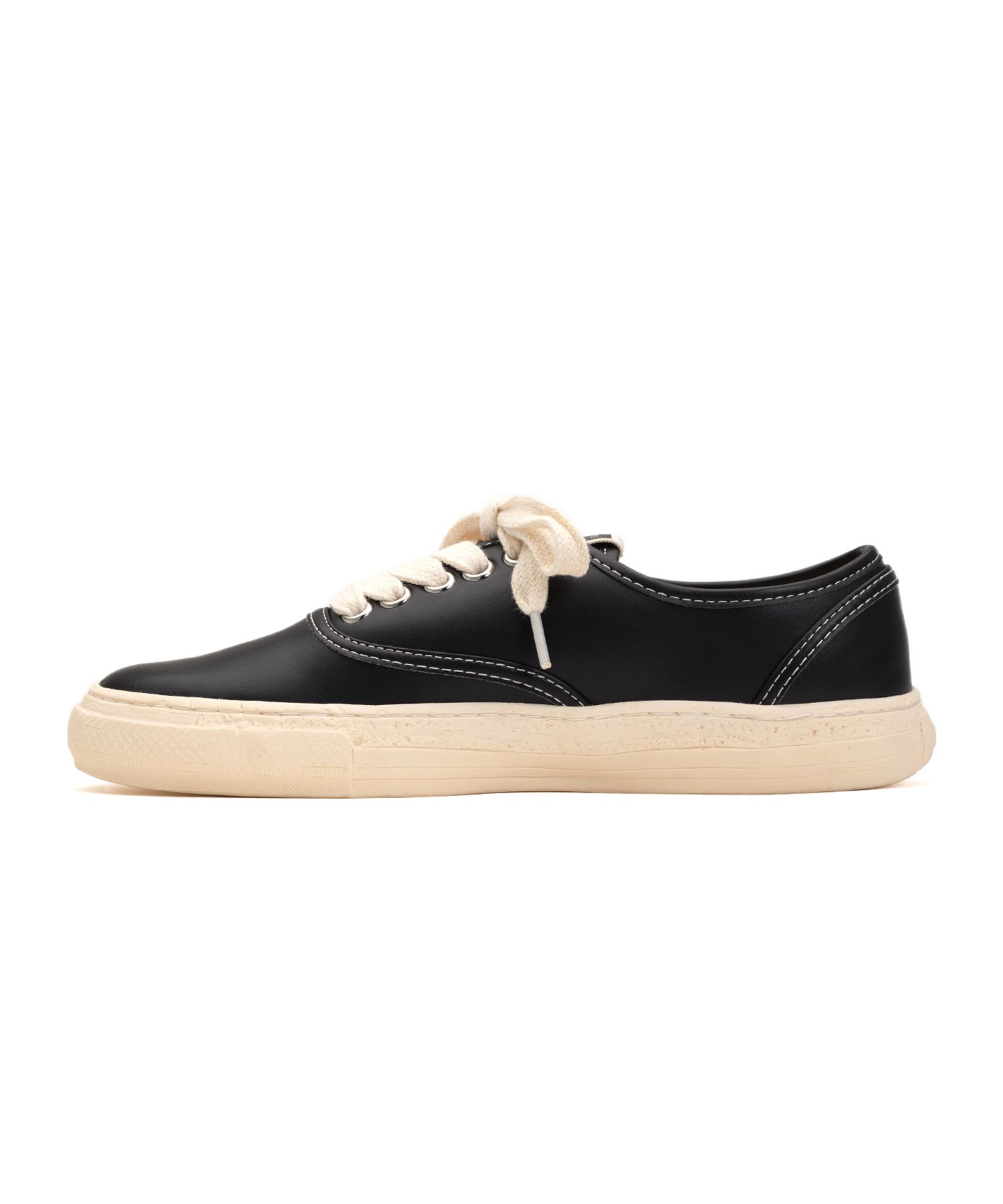 PAST Sole 5 - Hole Synthetic LT Low-top Sneaker