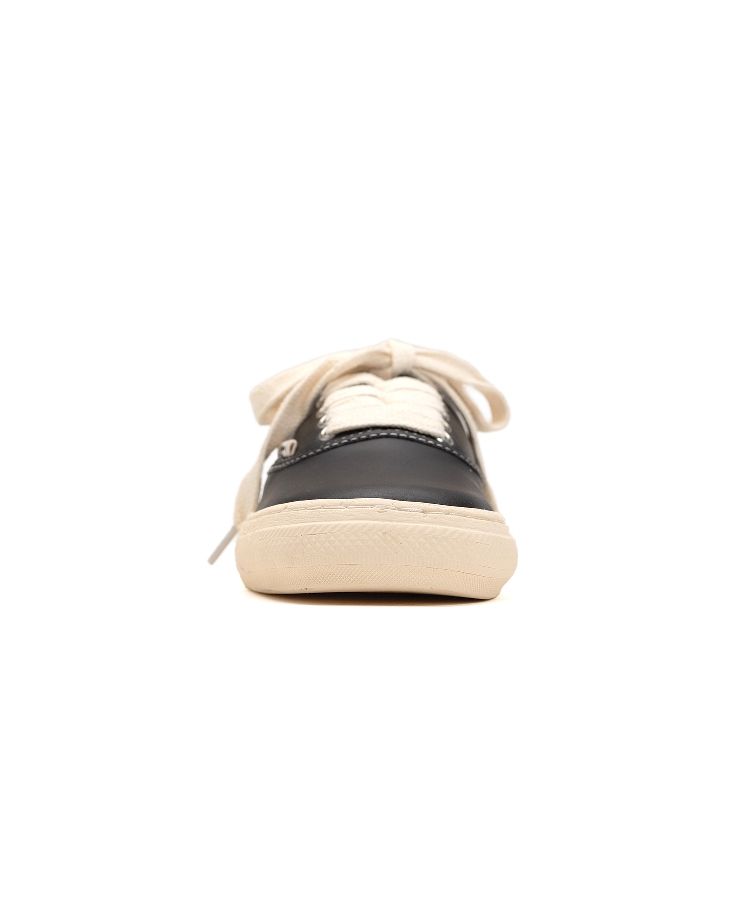 PAST Sole 5 - Hole Synthetic LT Low-top Sneaker