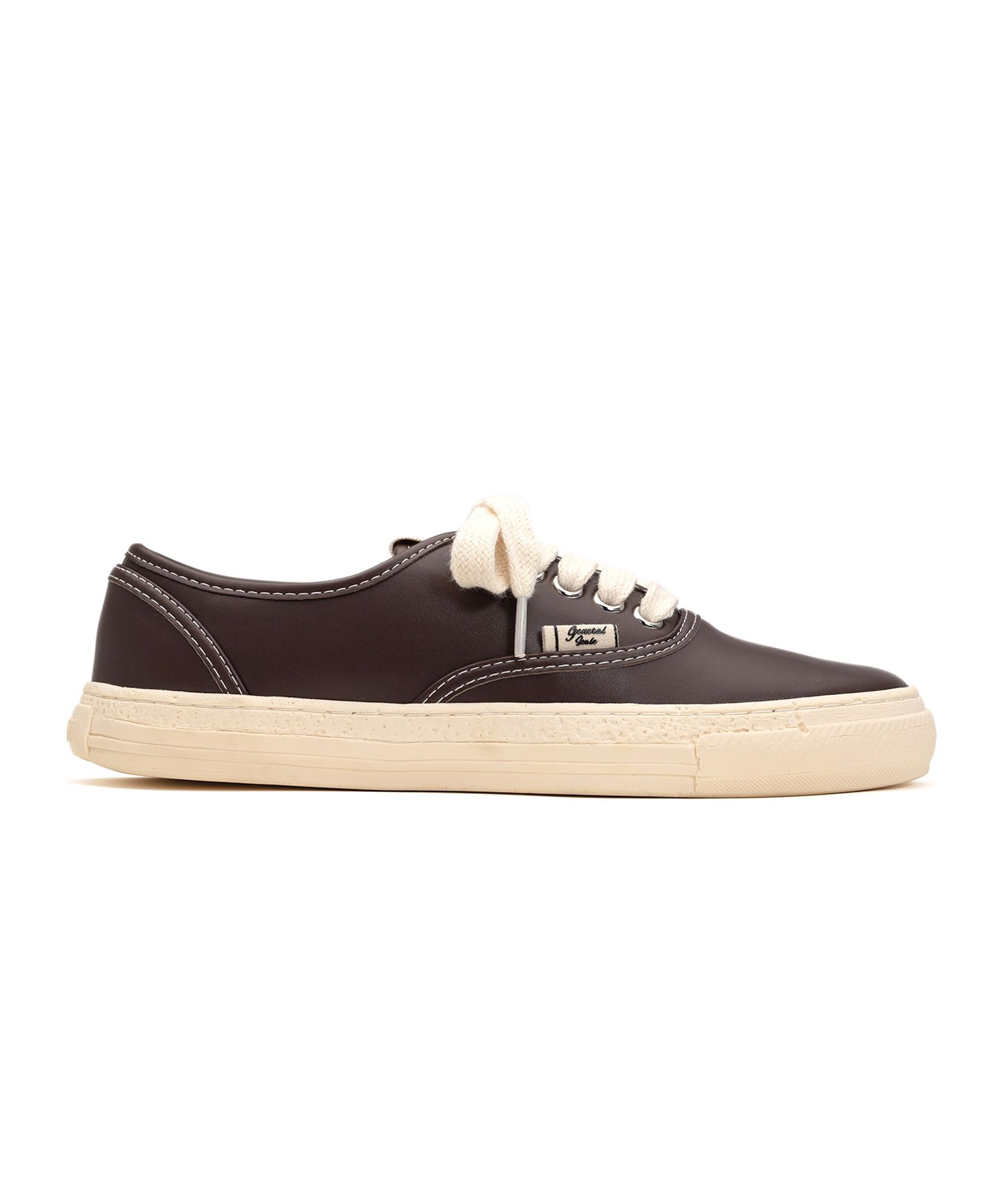 PAST Sole 5 - Hole Synthetic LT Low-top Sneaker