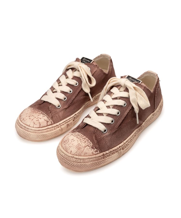 PAST Sole 6 - Hole Over-dyed CV Low-top Sneaker