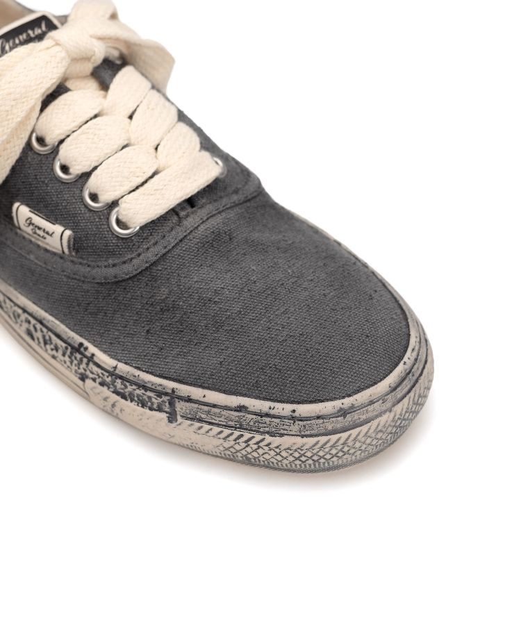 PAST Sole 5 - Hole Over-dyed CV Low-top Sneaker