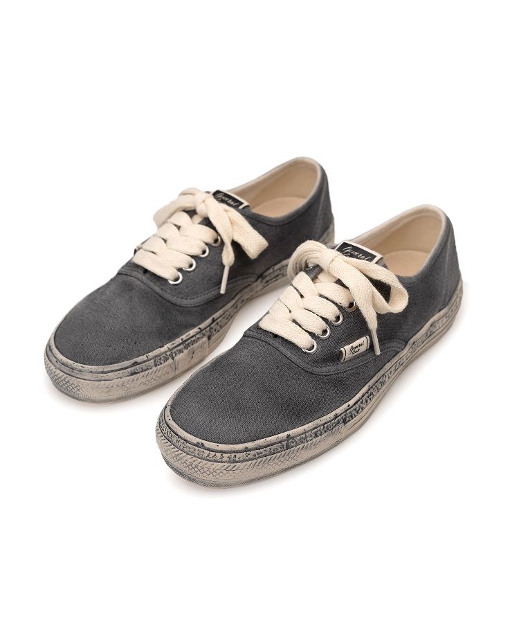 PAST Sole 5 - Hole Over-dyed CV Low-top Sneaker