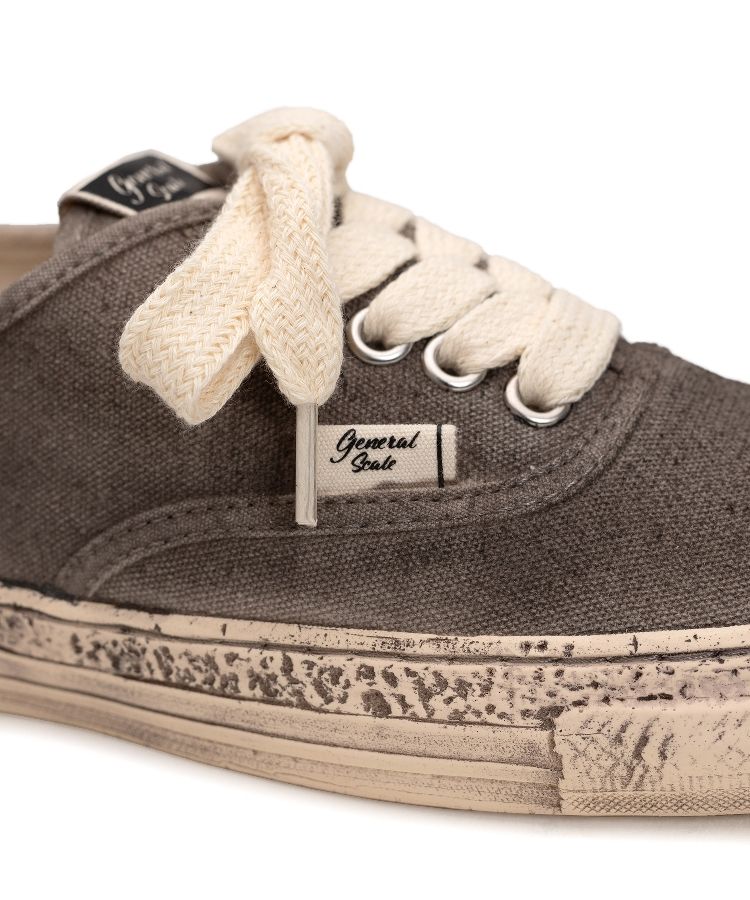 PAST Sole 5 - Hole Over-dyed CV Low-top Sneaker