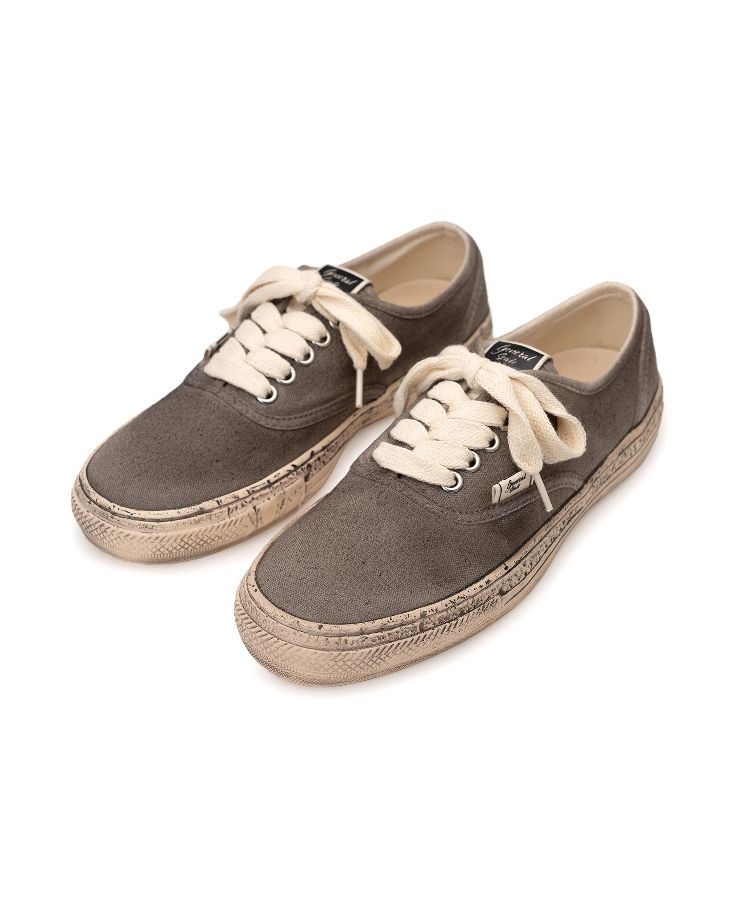 PAST Sole 5 - Hole Over-dyed CV Low-top Sneaker