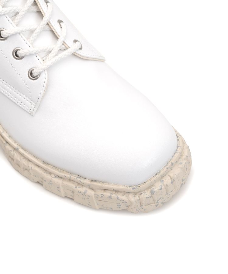 Vintage-like Sole Synthetic Leather Boots