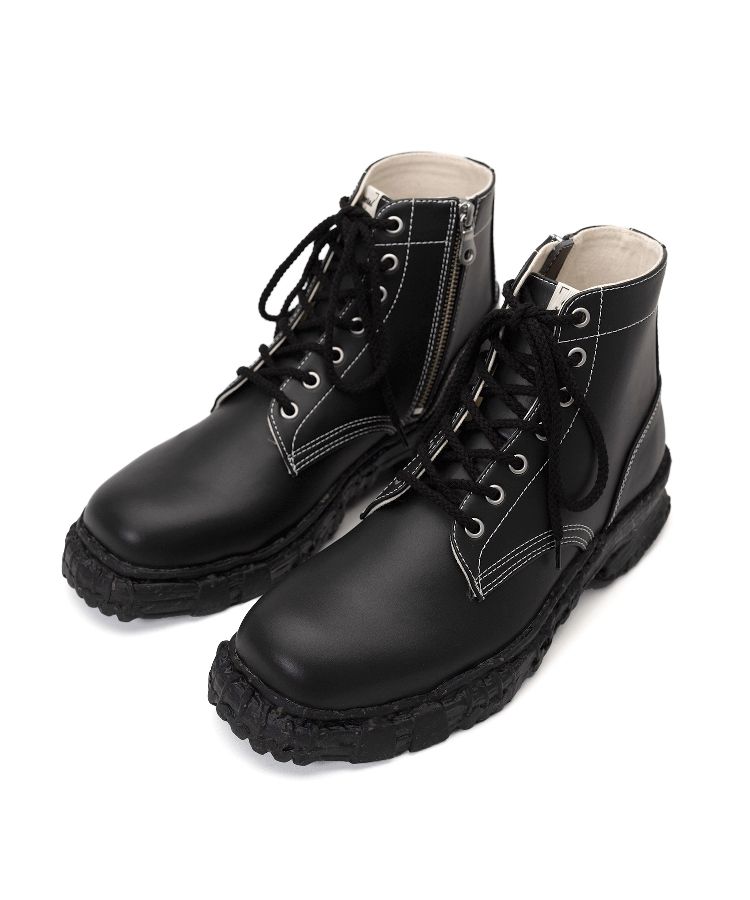 Vintage-like Sole Synthetic Leather Boots
