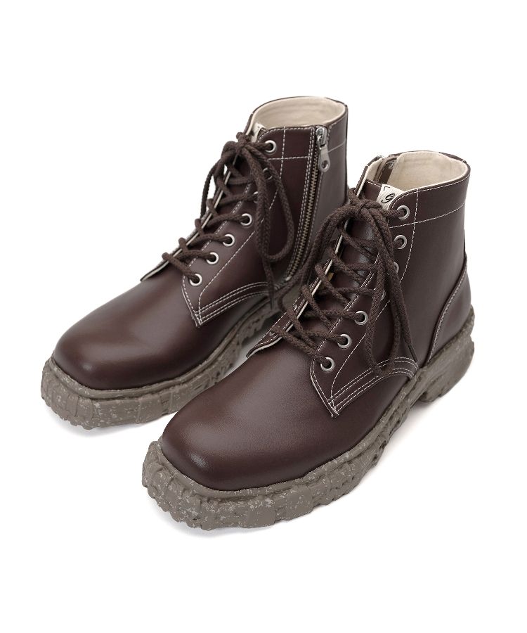 Vintage-like Sole Synthetic Leather Boots