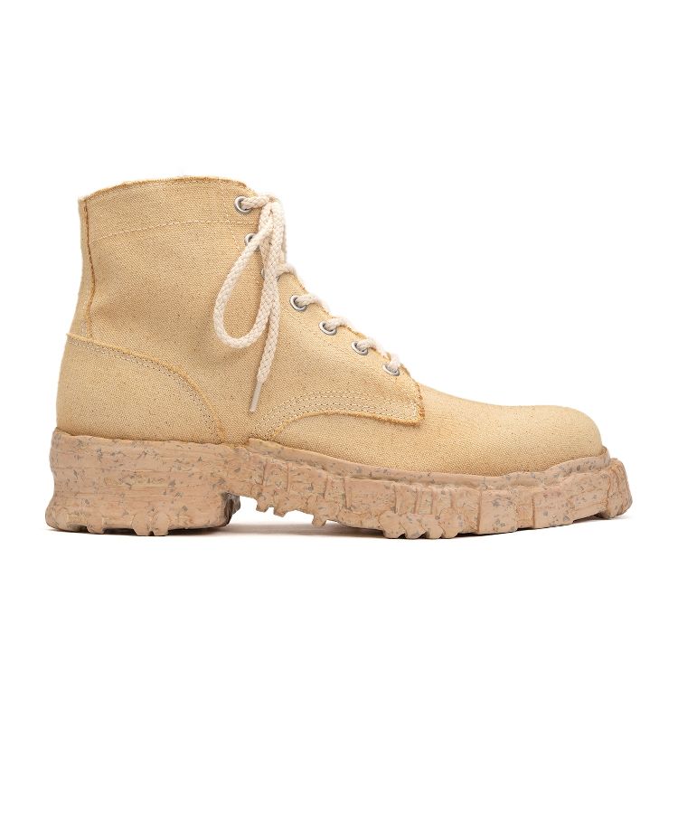 Vintage-like Sole Canvas Boots