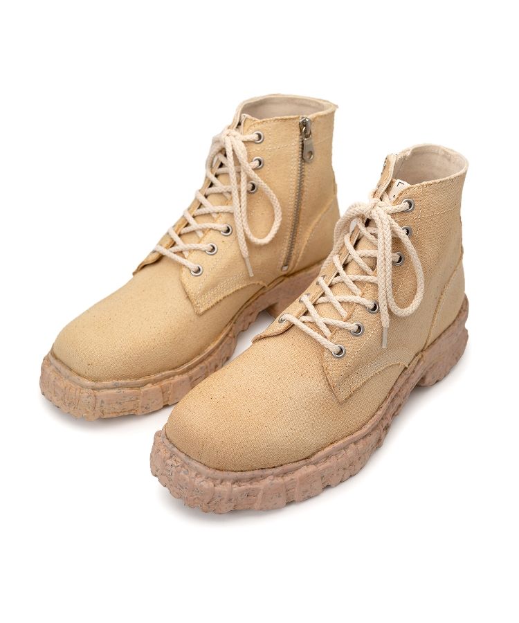 Vintage-like Sole Canvas Boots