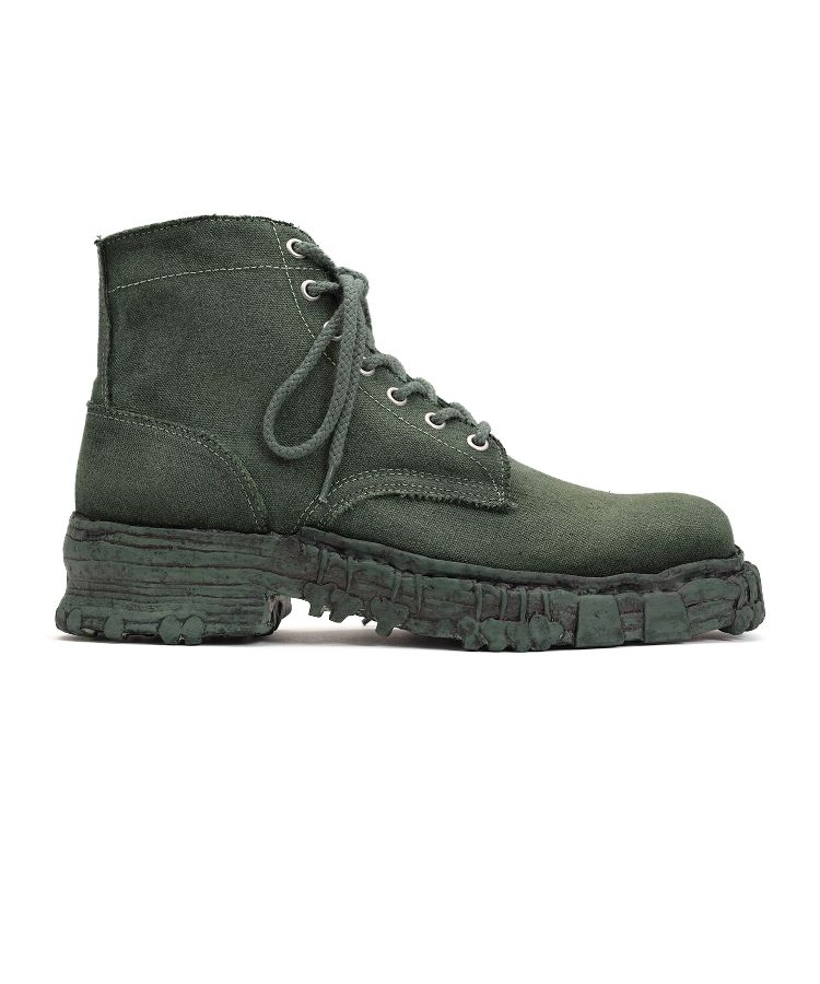 Vintage-like Sole Canvas Boots