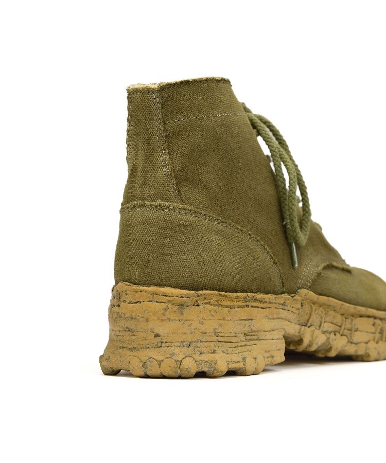 Vintage-like Sole Canvas Boots
