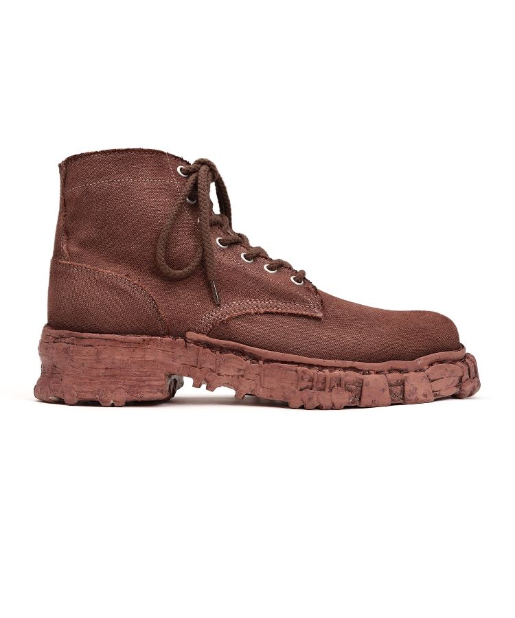 Vintage-like Sole Canvas Boots