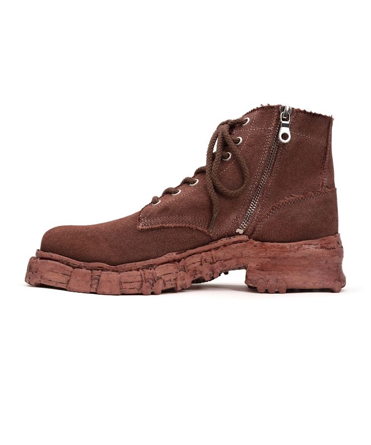 Vintage-like Sole Canvas Boots