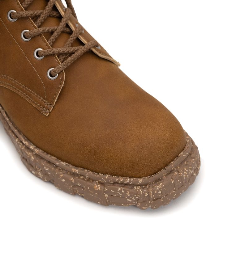 Vintage-like Sole Synthetic Leather Lace-up Boots