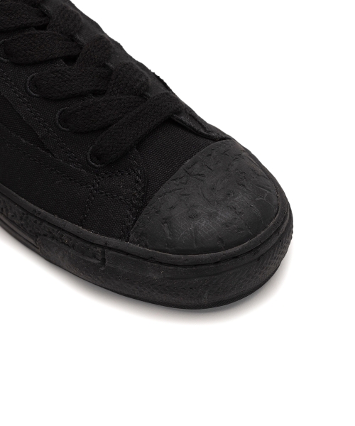 PAST Sole 6 - Hole Canvas Low-top Sneaker