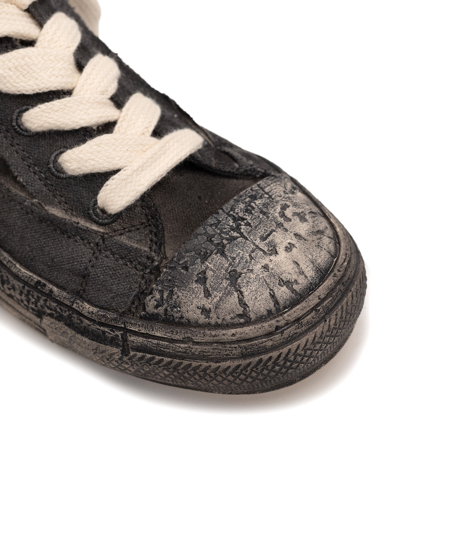 PAST Sole 6 - Hole Over-dyed CV Low-top Sneaker