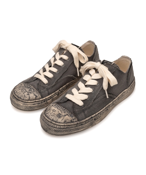 PAST Sole 6 - Hole Over-dyed CV Low-top Sneaker