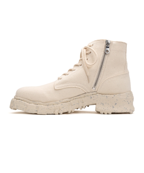 Vintage-like Sole Canvas Boots