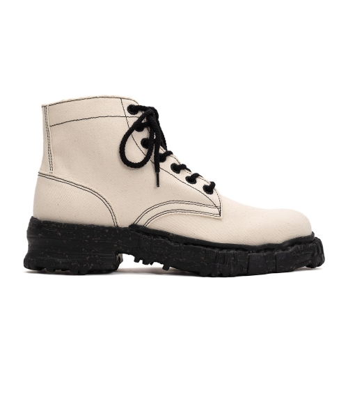 Vintage-like Sole Canvas Boots