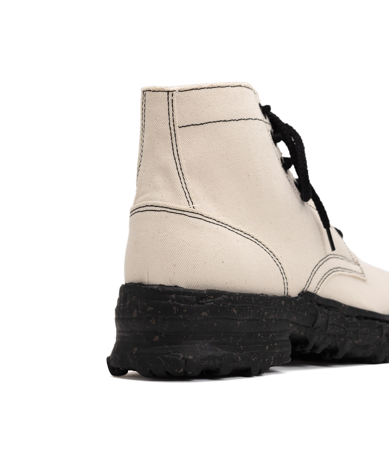 Vintage-like Sole Canvas Boots