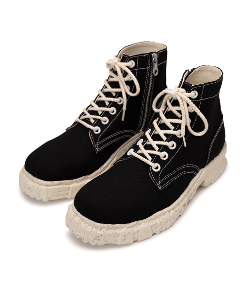 Vintage-like Sole Canvas Boots