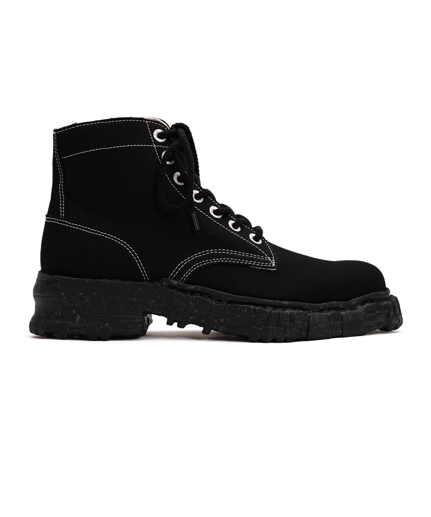 Vintage-like Sole Canvas Boots