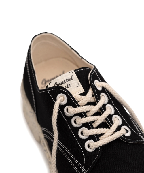 Vintage-like Sole Canvas Shoes