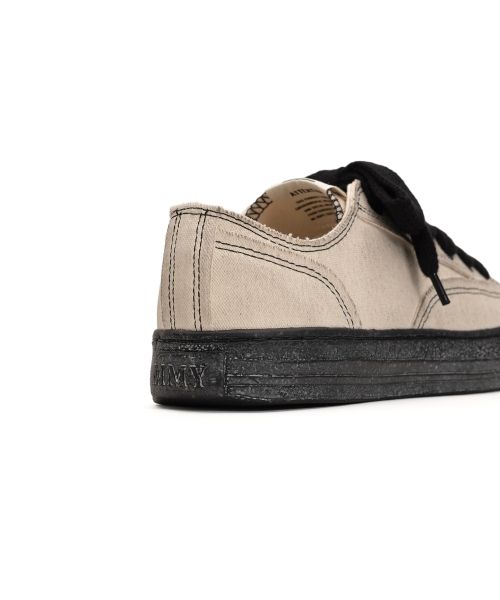 "ROY" PAST Sole Canvas Smudged Throughout Low-Top Sneaker