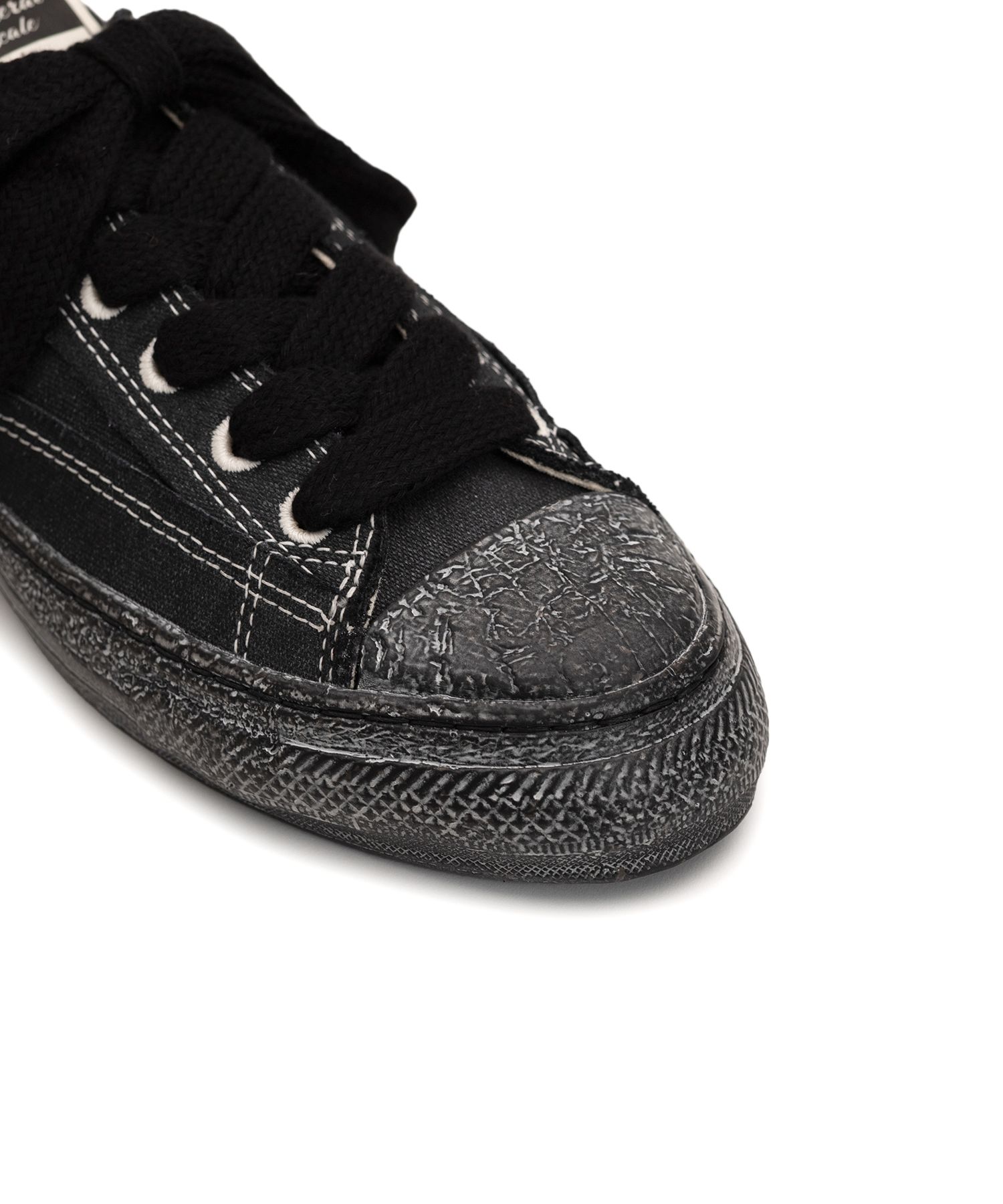 "ROY" PAST Sole Canvas Smudged Throughout Low-Top Sneaker