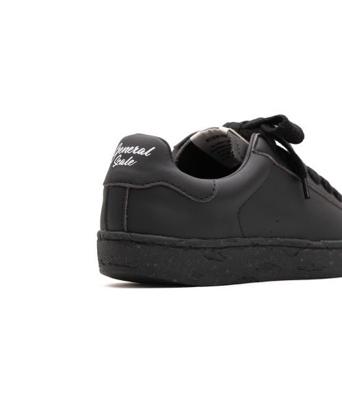 "MURRAY" PAST Sole Mixed Material Low-top Sneaker