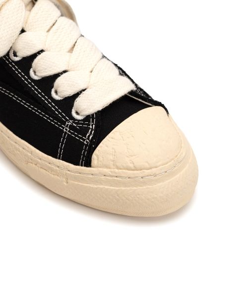 "ROY" PAST Sole Canvas Low-top Sneaker