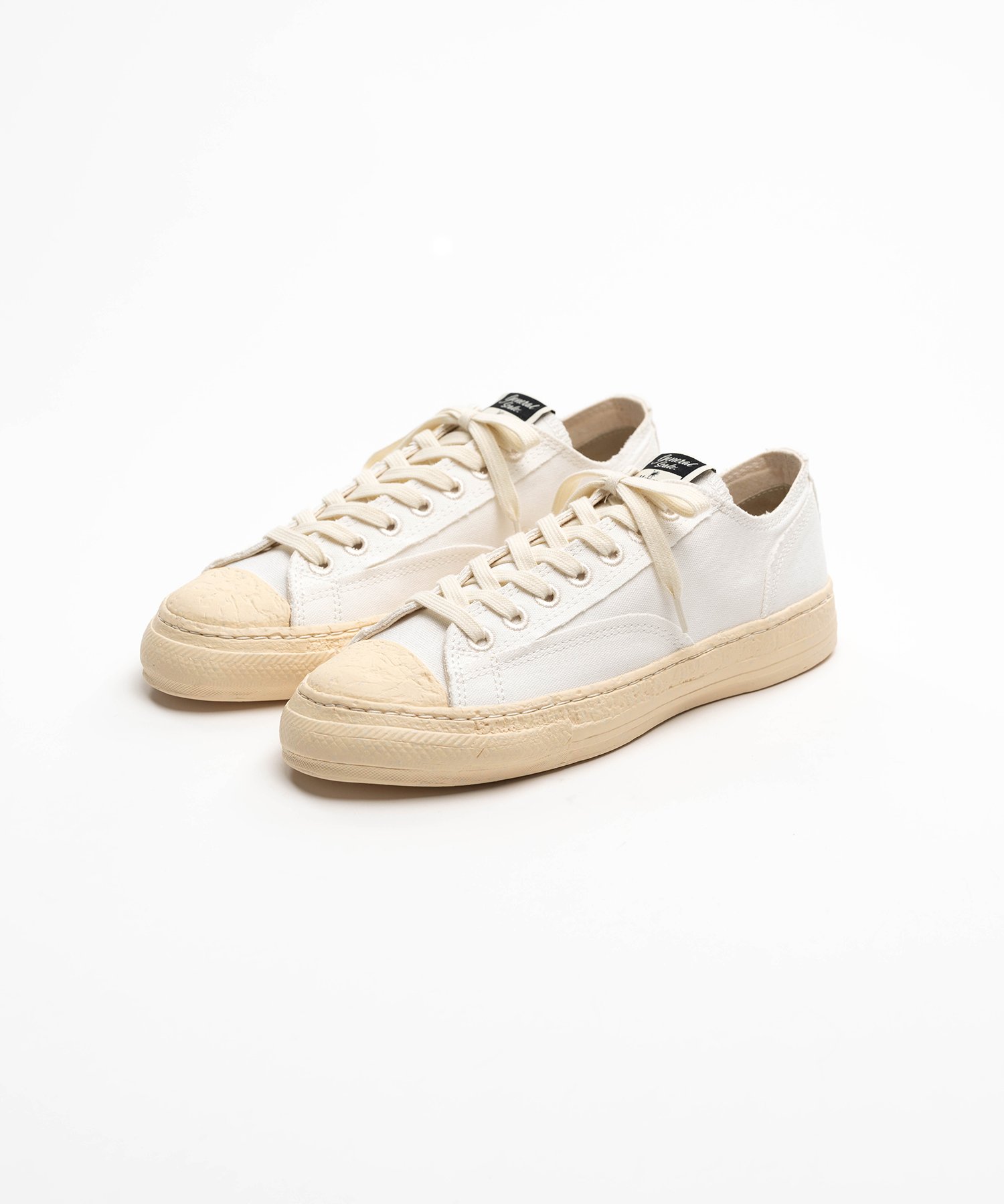 "ROY" PAST Sole Canvas Low-top Sneaker