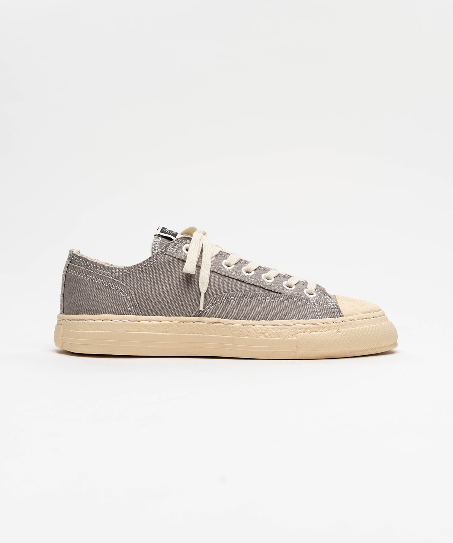 "ROY" PAST Sole Canvas Low-top Sneaker