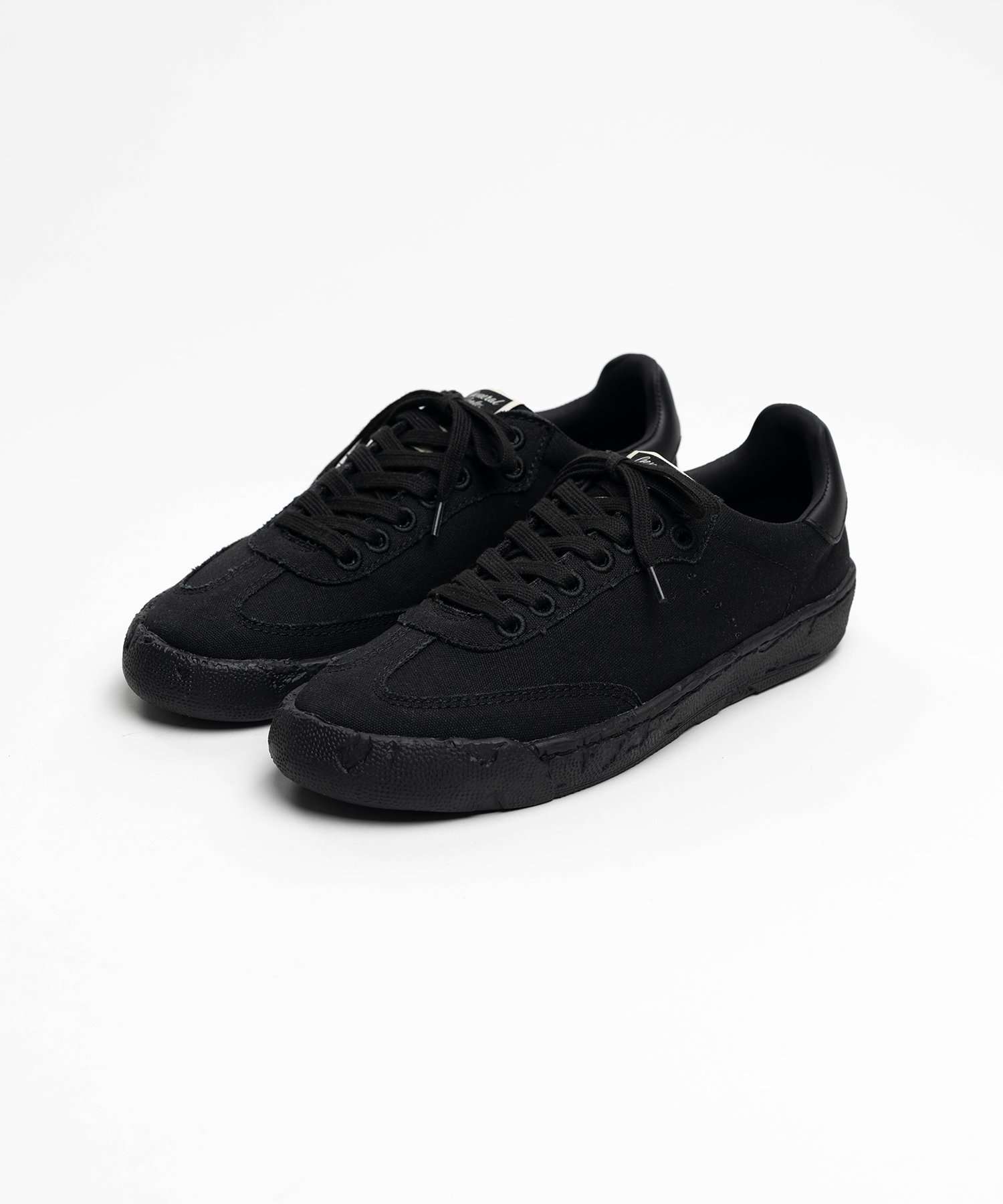 "FRANCIS"  PAST Sole Canvas Low-top Sneaker