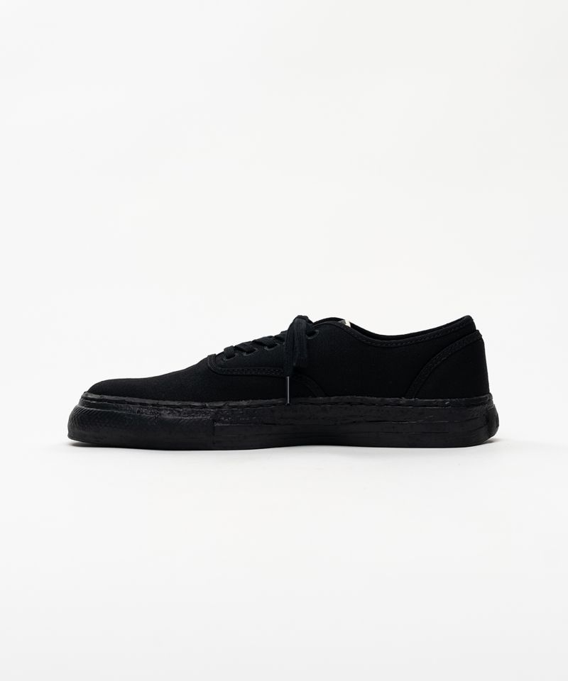 "KIEFER" PAST Sole Canvas Low-top Sneakers