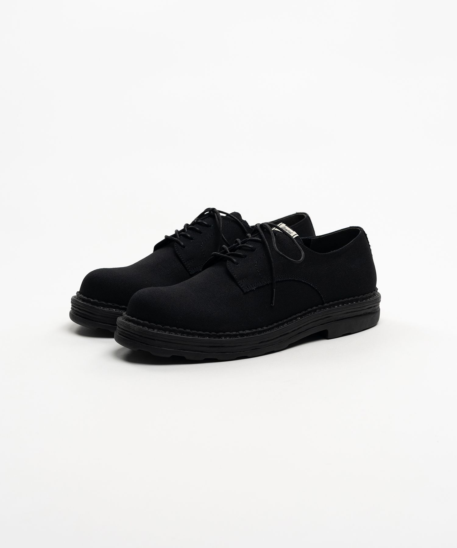 "WALTER" Canvas Shoes