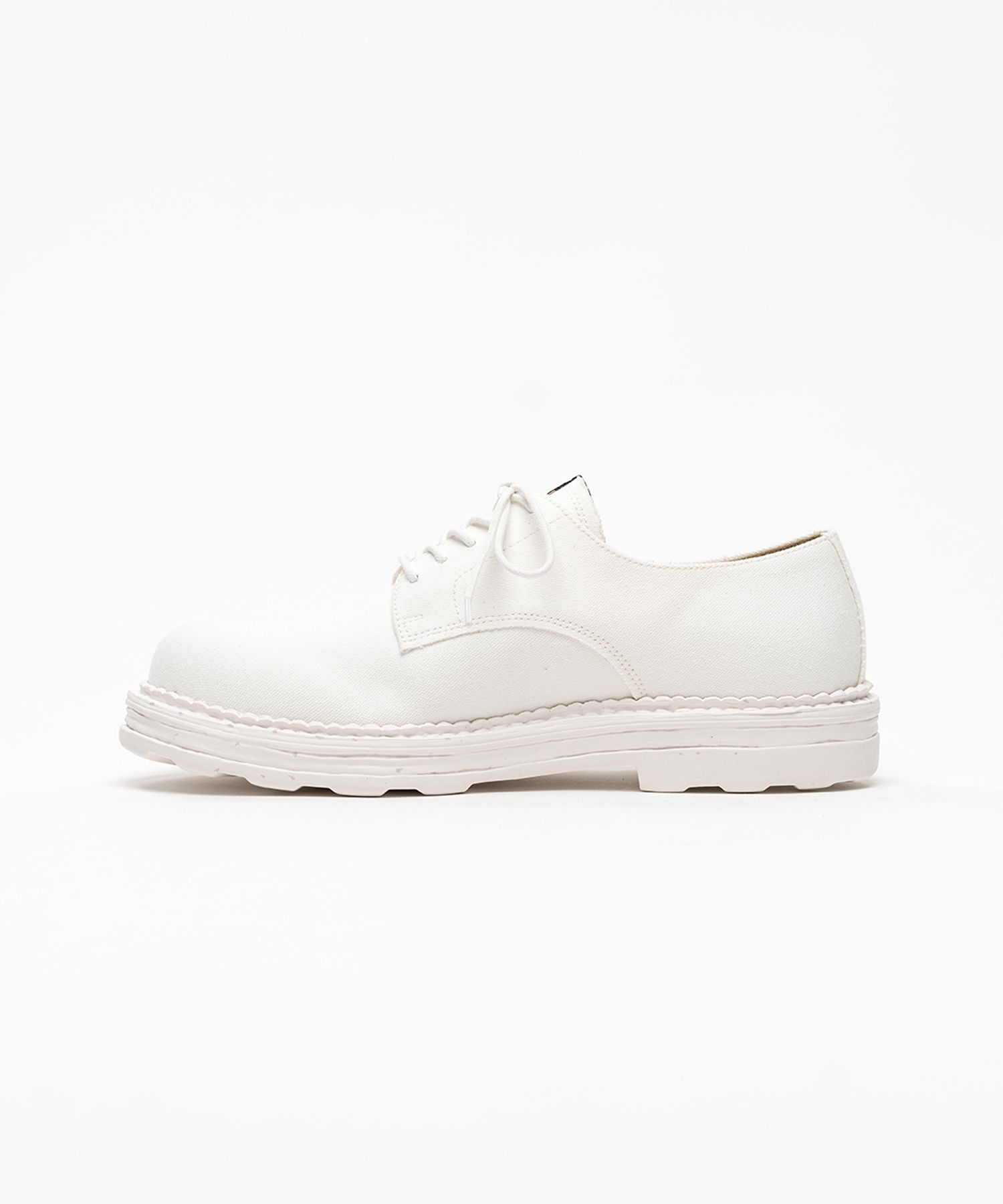 "WALTER" Canvas Shoes