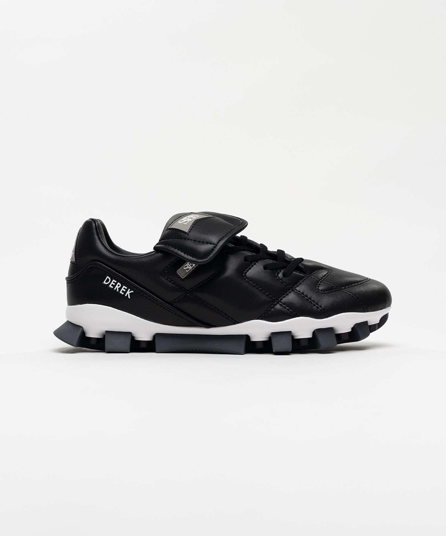 "DEREK" Football Sneakers